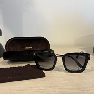 Tom Ford Square Sunglasses - black and gold